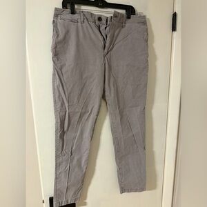 American Eagle Gray Slim Straight Chino Pants – Men’s 36x32